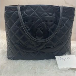 Chanel Cavier Medallion Tote Black Shopper Vintage
